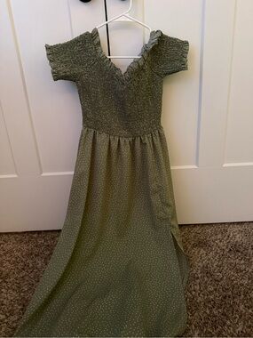 olive green smocked midi dress w/ polka dots